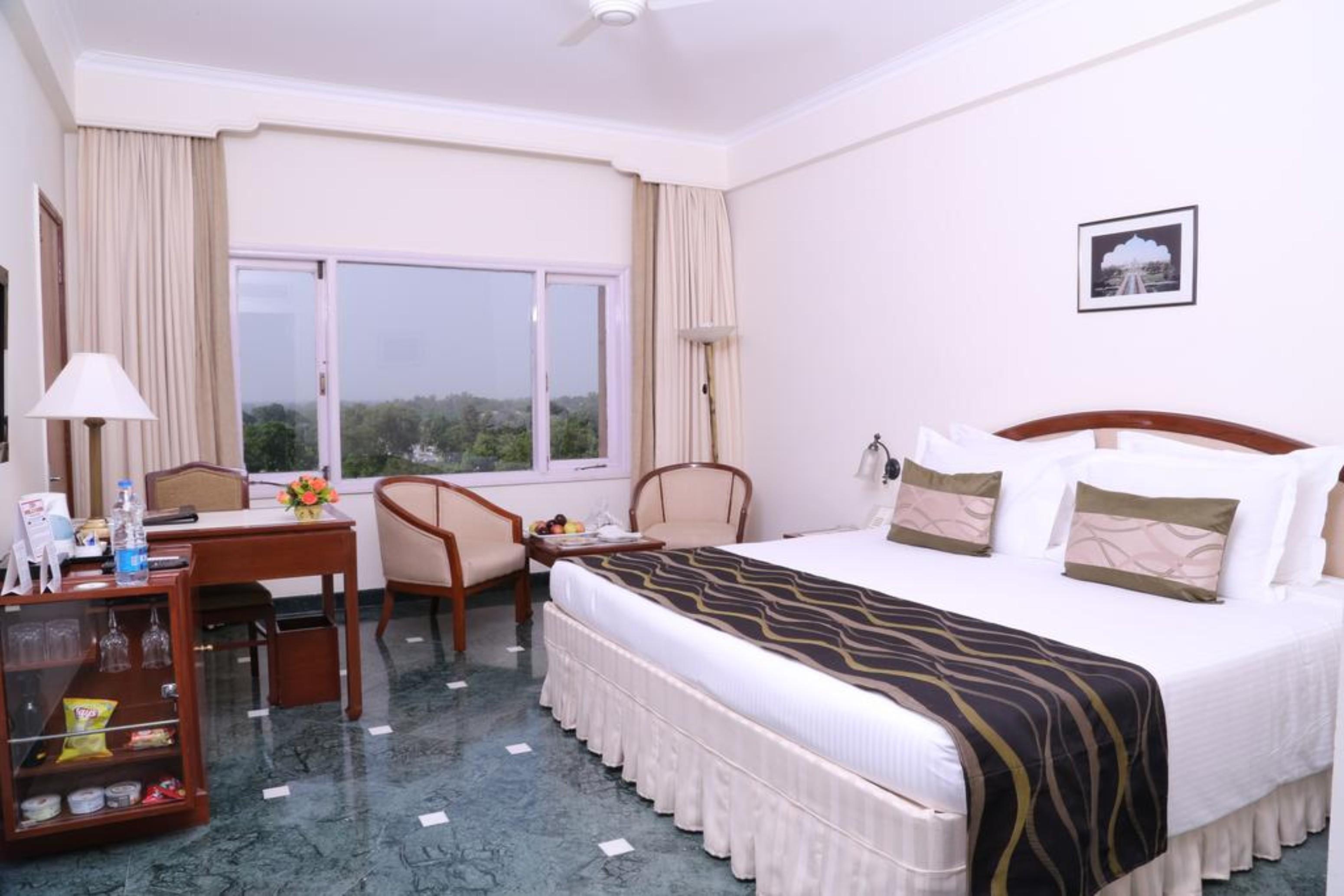 Clarks Shiraz Hotel Agra (Uttar Pradesh)